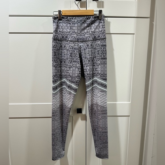 Onzie Flow Leggings S/M Yoga/Hot Yoga High Waist - Picture 8 of 12